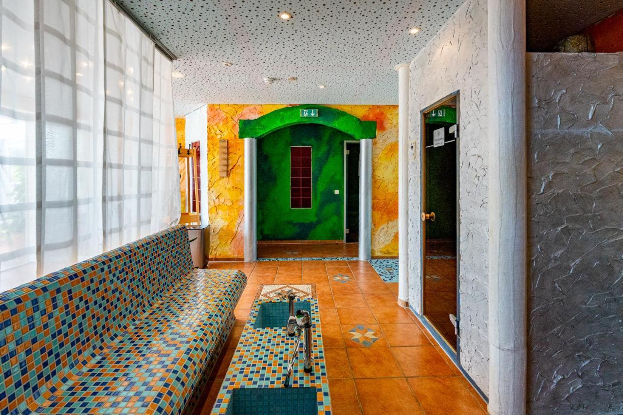 Hotel Nordstern Нойхарлингерзиль Экстерьер фото